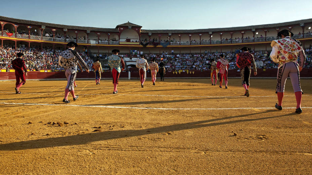 El Juli Manzanares Y Roca Rey Cartel Estrella De La Feria De Ciudad Real