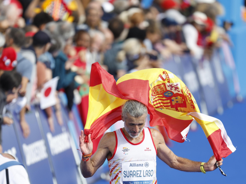 El atleta español Alberto Suárez, tras finalizar la prueba.