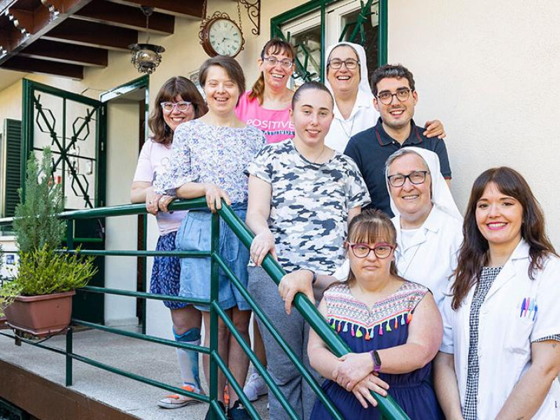 Casa Santa Teresa, un oasis de ternura en medio de la ciudad