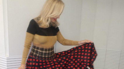 Lomana y su vestido en COPE