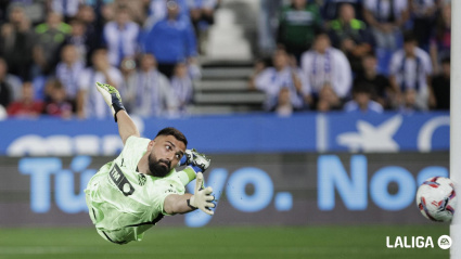 Mamardashvili tuvo poco trabajo del Lega