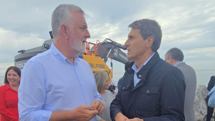 Las reivindicaciones de los empresarios de playas han dado sus frutos, ya se construye un espigón