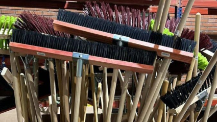 El primer envío: 40 toneladas de material para intervinientes