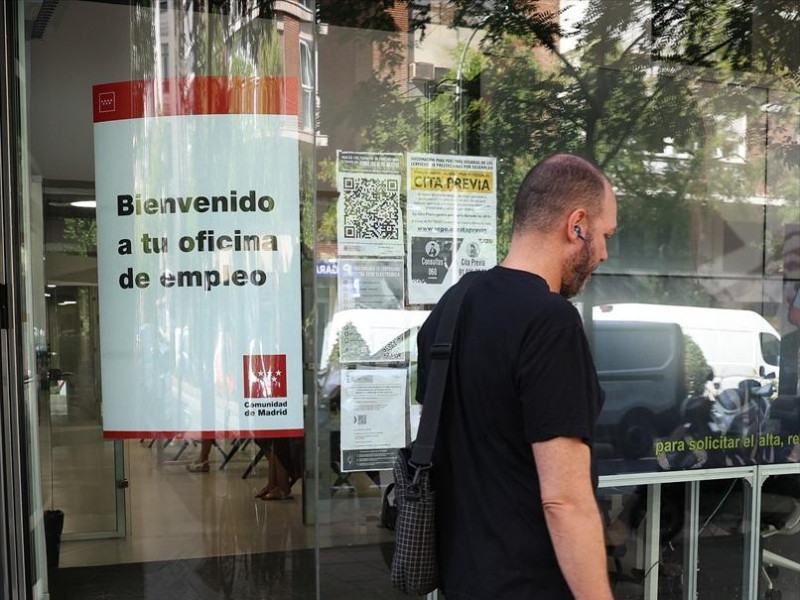 El paro sube en 26.769 desempleados en octubre