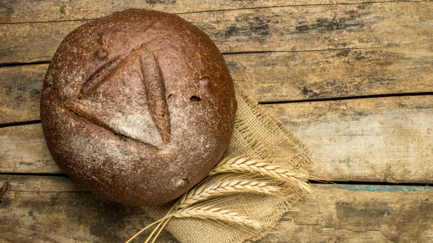 El pan de centeno ayuda a eliminar el colesterol 'malo'
