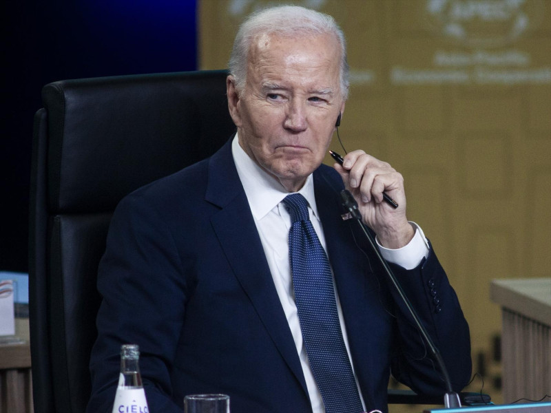 El presidente de Estados Unidos, Joe Biden, participa en el Diálogo Informal de Jefes de Estado y de Gobierno de la APEC en la Comunidad Económica