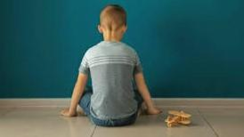 Roberto Corral: "Ni interpretan el mundo como nosotros ni van a responder igual"