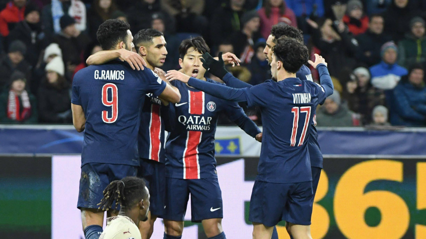 Jugadores del PSG celebrando un gol