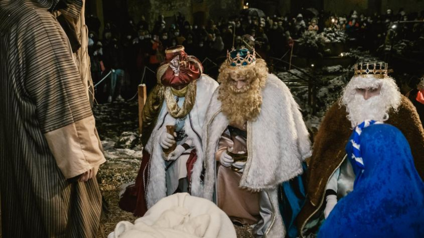 Torregalindo reúne a todo el pueblo en una tradición que cada año sorprende a cientos de visitantes.