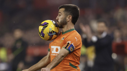 Gayà volvió después de un mes lesionado