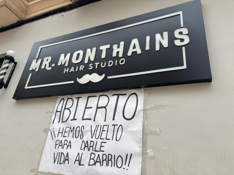 Uno de los comercios afectados en Catarroja por la DANA