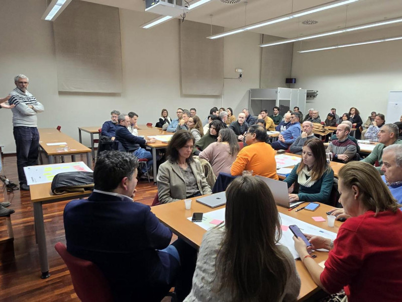 El Living Lab Andaluz analiza las principales amenazas para la salud del suelo del olivar en su I Encuentro de Cocreación