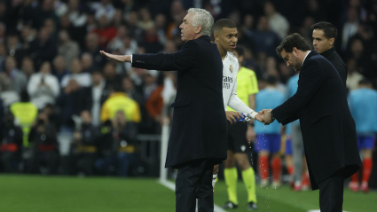 Carlo Ancelotti, durante el derbi entre el Real Madrid-Atlético