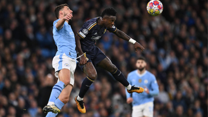Ruben Dias y Vinicius, en la semifinal de la Champions League