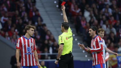 Pablo Barrios, expulsado durante el encuentro Atlético de Madrid-Celta