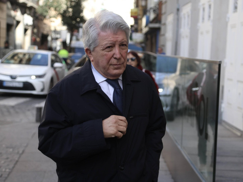 Enrique Cerezo, presidente del Atlético de MadridFamily and friends of Marisa Paredes say their last goodbyes to the actress at the funeral chapel set up at the Teatro Español in Madrid. December 18, 2024900/Cordon Press