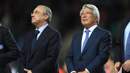 El presidente del Real Madrid, Florentino Pérez (izquierda), y el presidente del Atlético de Madrid, Enrique Cerezo.
