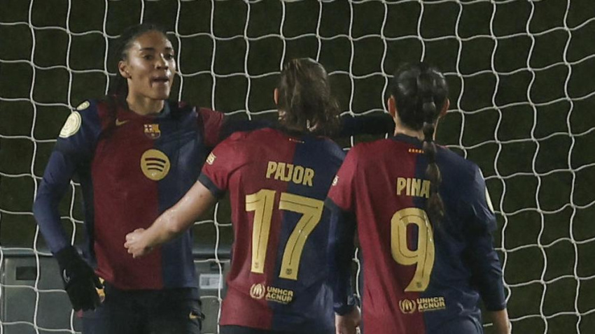 Salma Paralluelo y Ewa Pajor fueron las goleadoras del partido.