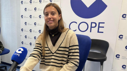 Andrea Encinar, la abulense alférez de navío