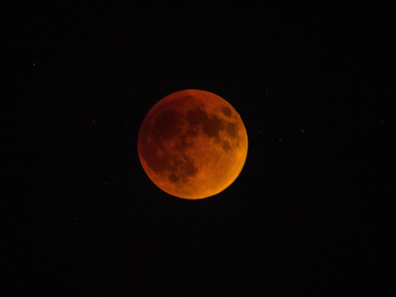 Luna de sangre: eclipse lunar total