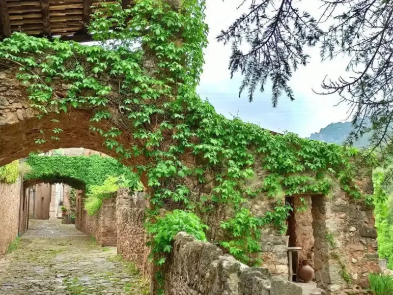 Una de las calles de Mura