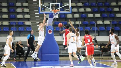 Una imagen de las gradas vacías en la visita del Valencia Basket a Samokov para medirse al Hapoel Jerusalem en septiembre