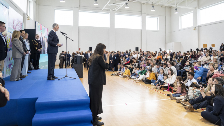 S.M. el Rey entrega el Premio Princesa de Girona Escuela 2023 al Centro de Educación Especial Purísima Concepción de Hermanas Hospitalarias de Granada