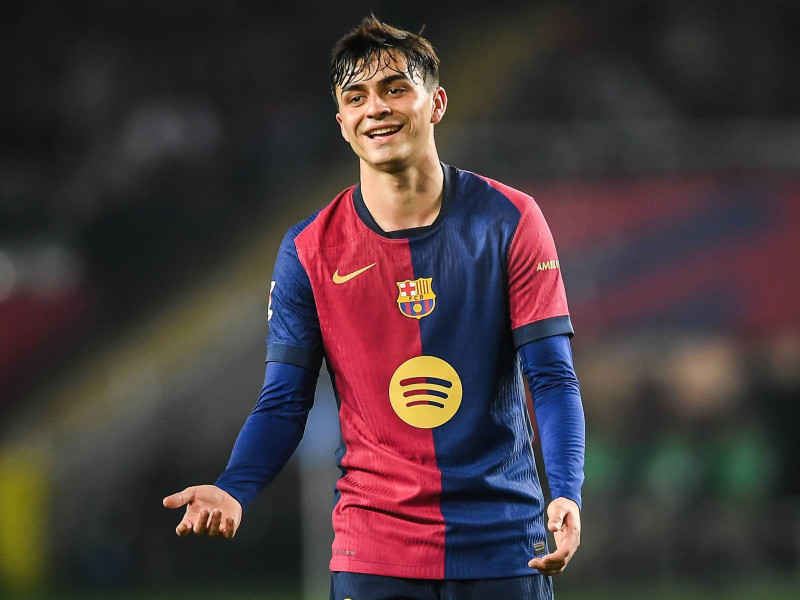 Pedri durante un partido del Barcelona