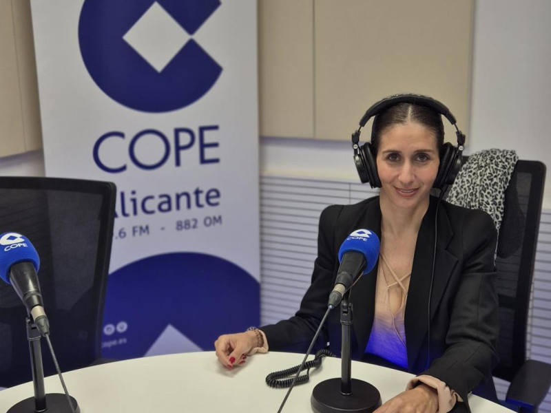 Conchi Aznar, gerente de la empresa Ofistyle Alicante