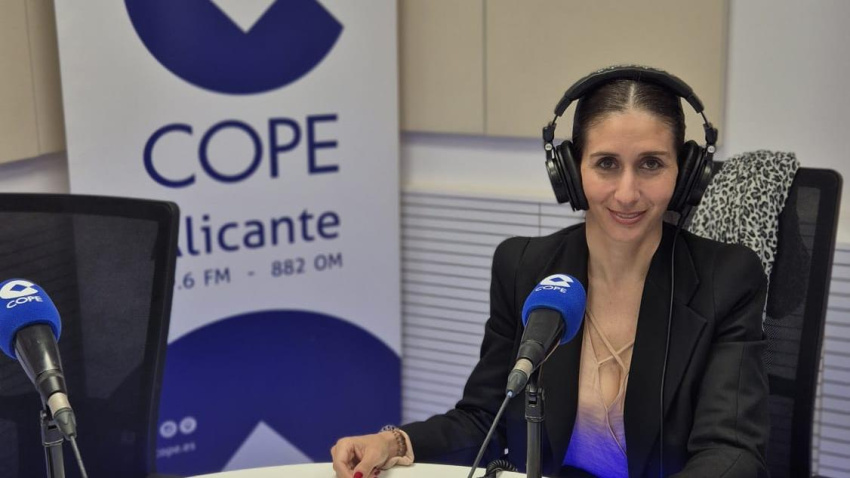 Conchi Aznar, gerente de la empresa Ofistyle Alicante