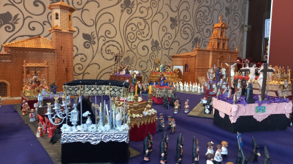 Más de 400 figuras y 23 pasos procesionales recrean la Semana Santa de Jaén en miniatura