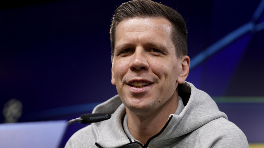 Szczesny, en rueda de prensa