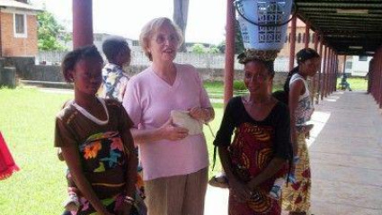 Ines Dorronsoro en África