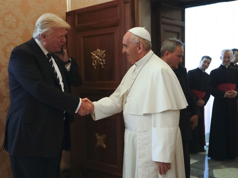 Trump traslada su pésame por la muerte del Papa Francisco