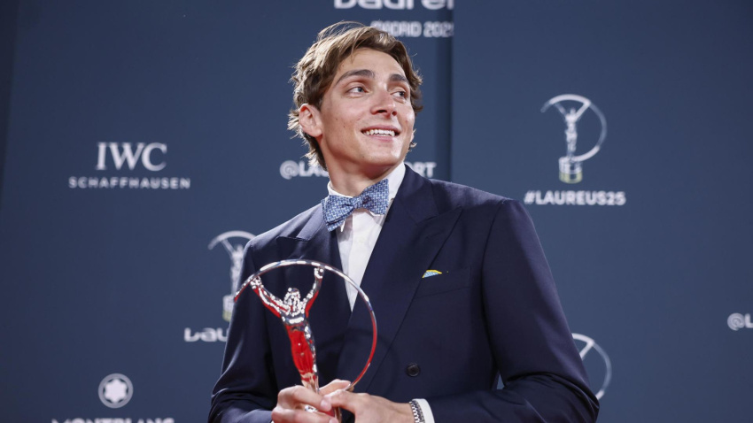 Duplantis, con el Premio Laureus