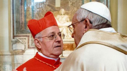 El cardenal Ricardo Blázquez junto al Papa Francisco