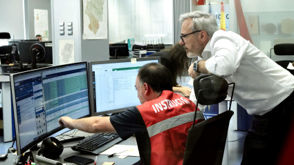 Reunión del CECOP en la sala de crisis del 112 Aragón