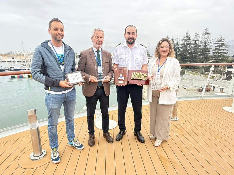 El Puerto de Motril recibe el mismo día tres cruceros "boutique"