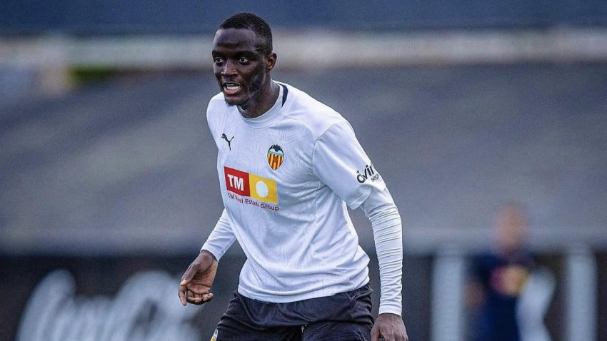 Diakhaby volverá a la titularidad ante la ausencia de Tárrega