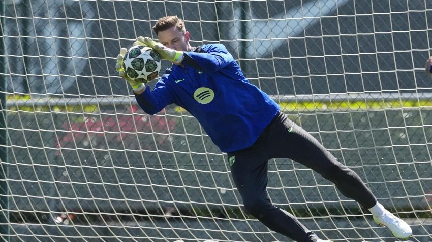 Ter Stegen durante un entrenamiento del Barcelona