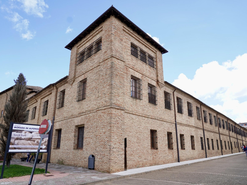 Monasterio de Santa Cruz de Sahagún (León)