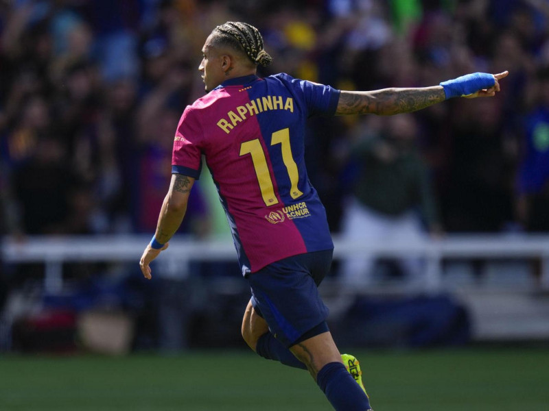 Raphinha celebra el 4-2 del Barcelona contra el Real Madrid