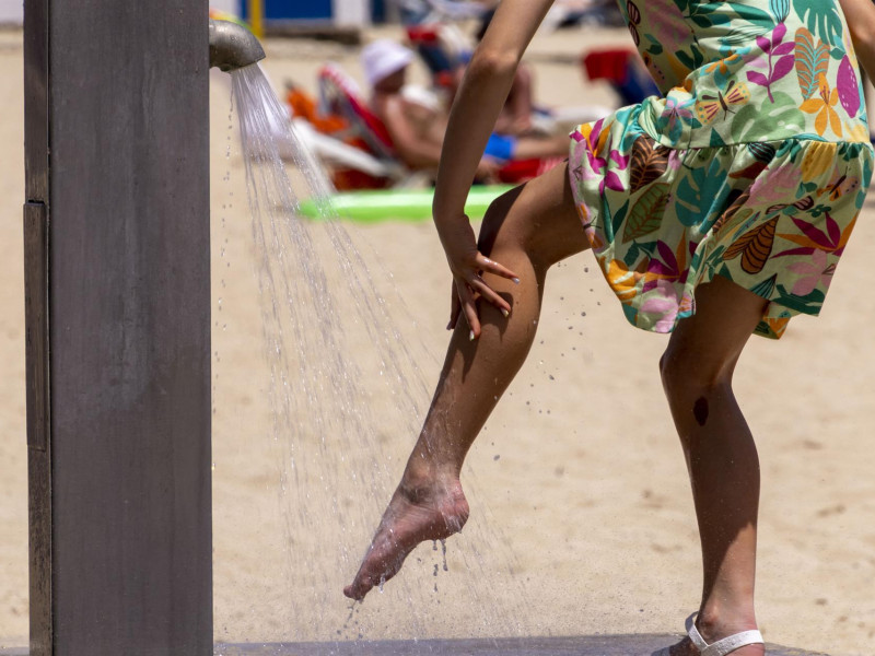 Duchas en las playas, imagen de archivo