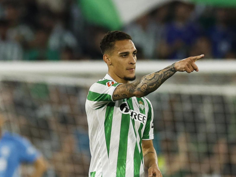 Antony celebra el 1-0 del Betis contra el Valencia