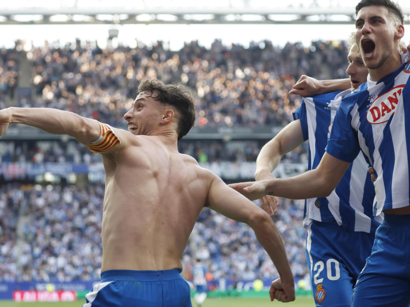 Javi Puado celebra el 1-0 del Espanyol contra Las Palmas