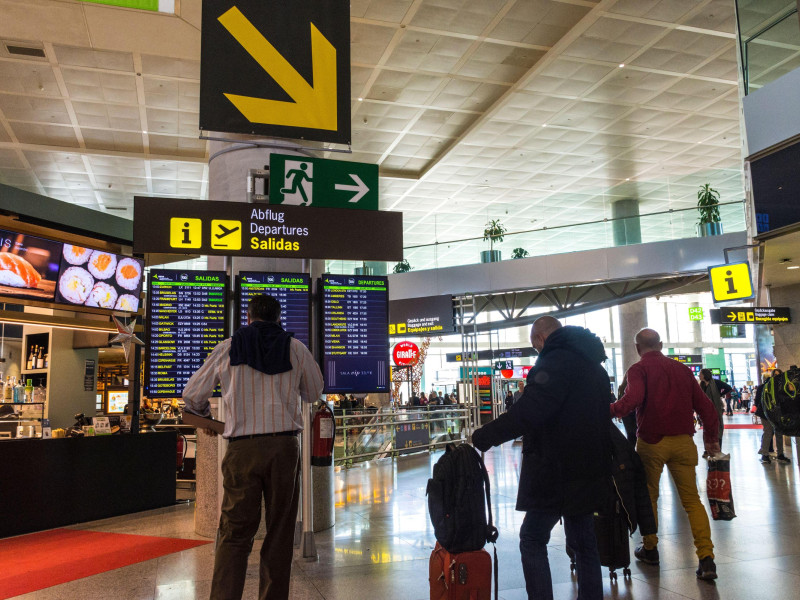 Tránsito de pasajeros en el aeropuerto de Málaga