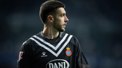 Joan García (RCD Espanyol) visto durante un partido de La Liga EA Sports entre el RCD Espanyol y el Getafe en el Stage Front Stadium de Barcelona