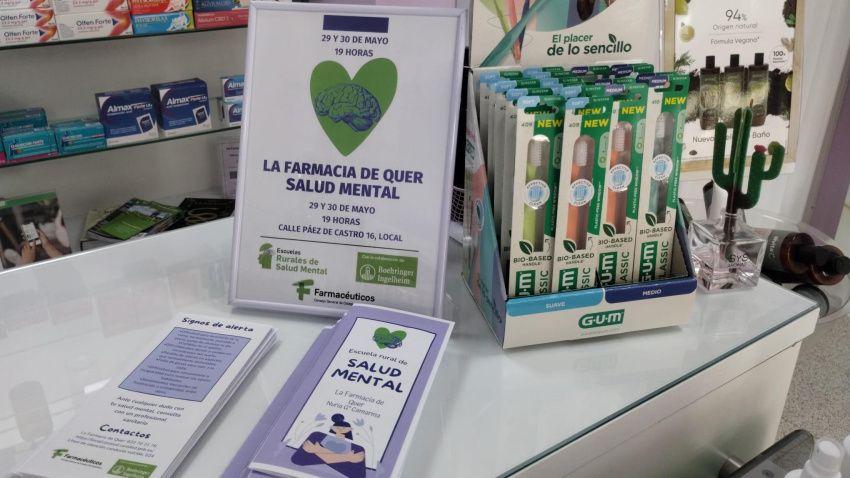 Mostrador de la farmacia de Quer