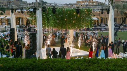 Boda de noche con espectáculo de luces incluido