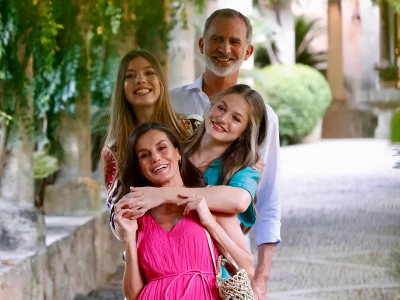 La familia real española durante sus vacaciones en Palma de Mallorca en 2023 - Casa S.M El Rey